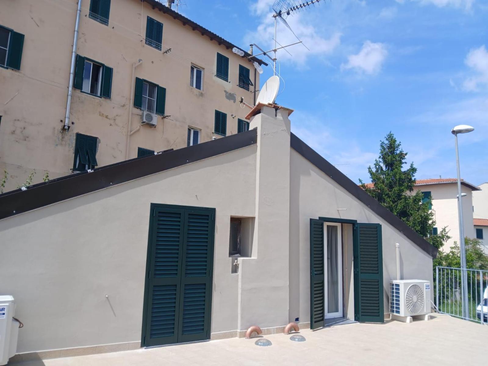 Апартаменты Casa N 1 Con Parcheggio Privato E Colonnina Ricarica Ливорно Экстерьер фото